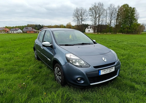 Renault Clio cena 12500 przebieg: 139000, rok produkcji 2009 z Kłodzko małe 407